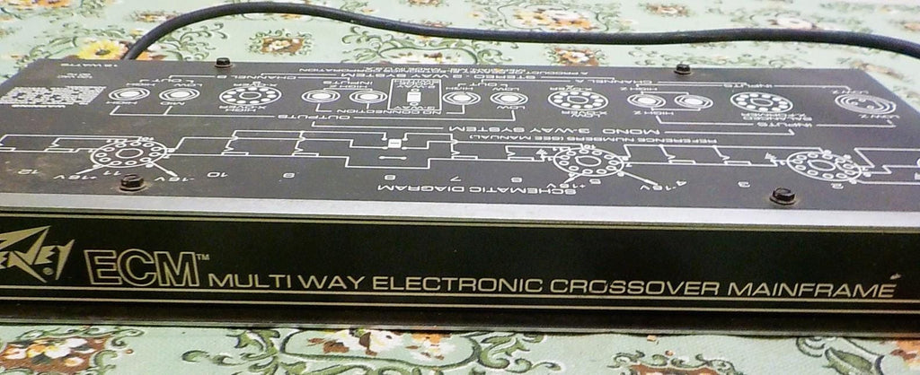 Peavey ECM Multi Way Electronic Crossover Mainframe Pro Audio Rackmount Unit item 1041