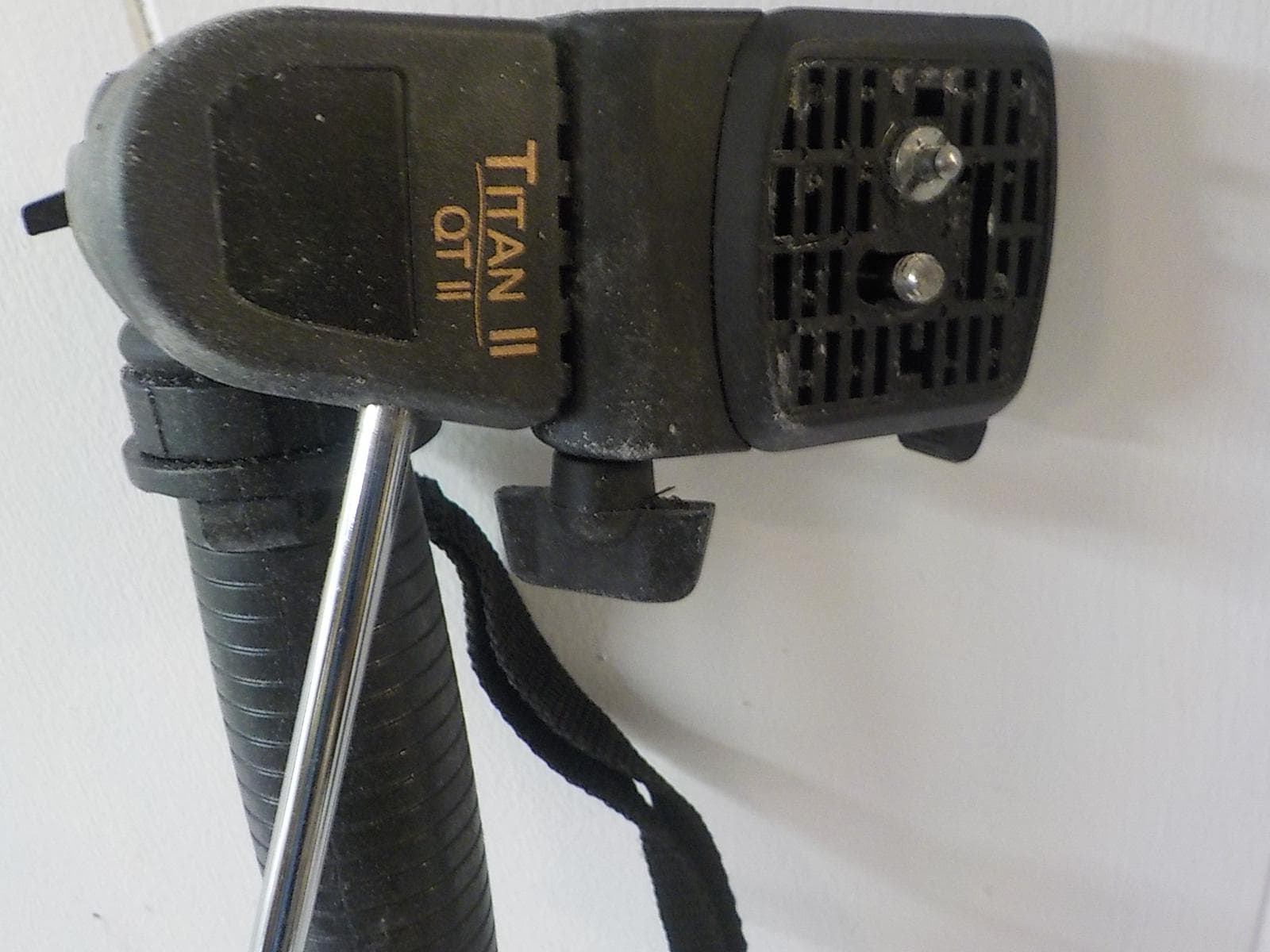 Quantaray Titan II Pro-Sport Deluxe Monopod - In Original Box
