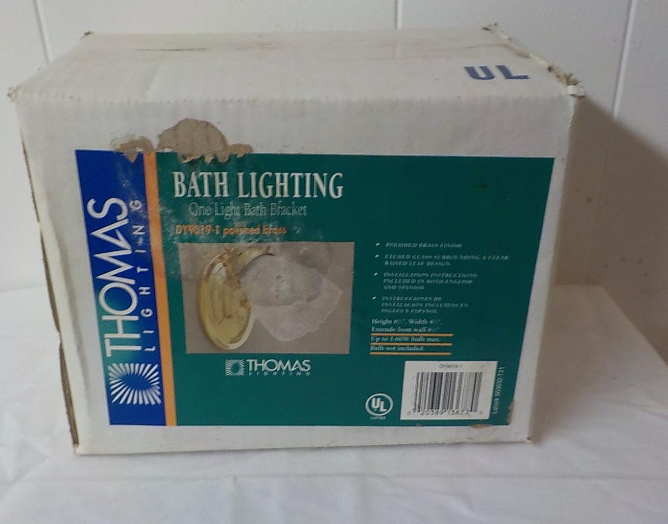 Thomas Bath Lighting Antique Brass Wall Bracket Light — Model DY6901-12, New in Box