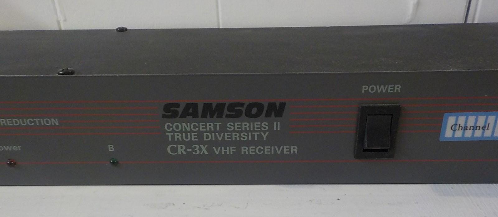 Samson Concert Series 2 True Diversity CR 3X VHF Receiver Antenna