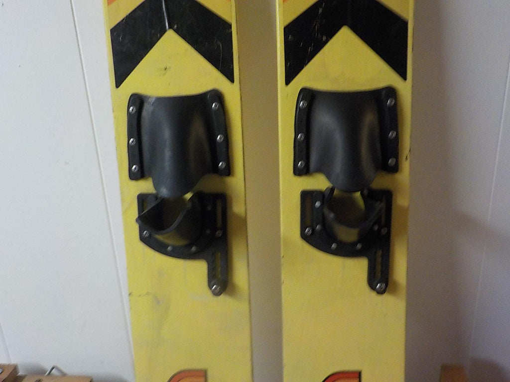 Vintage 46” Cypress Gardens Deluxe Trainer Water skies
