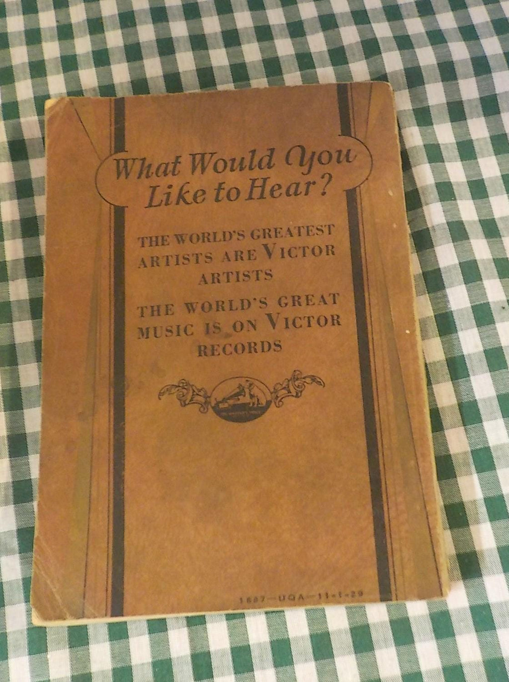 Catalog of Victor Records 1930 with Biographic Material & Opera Notes