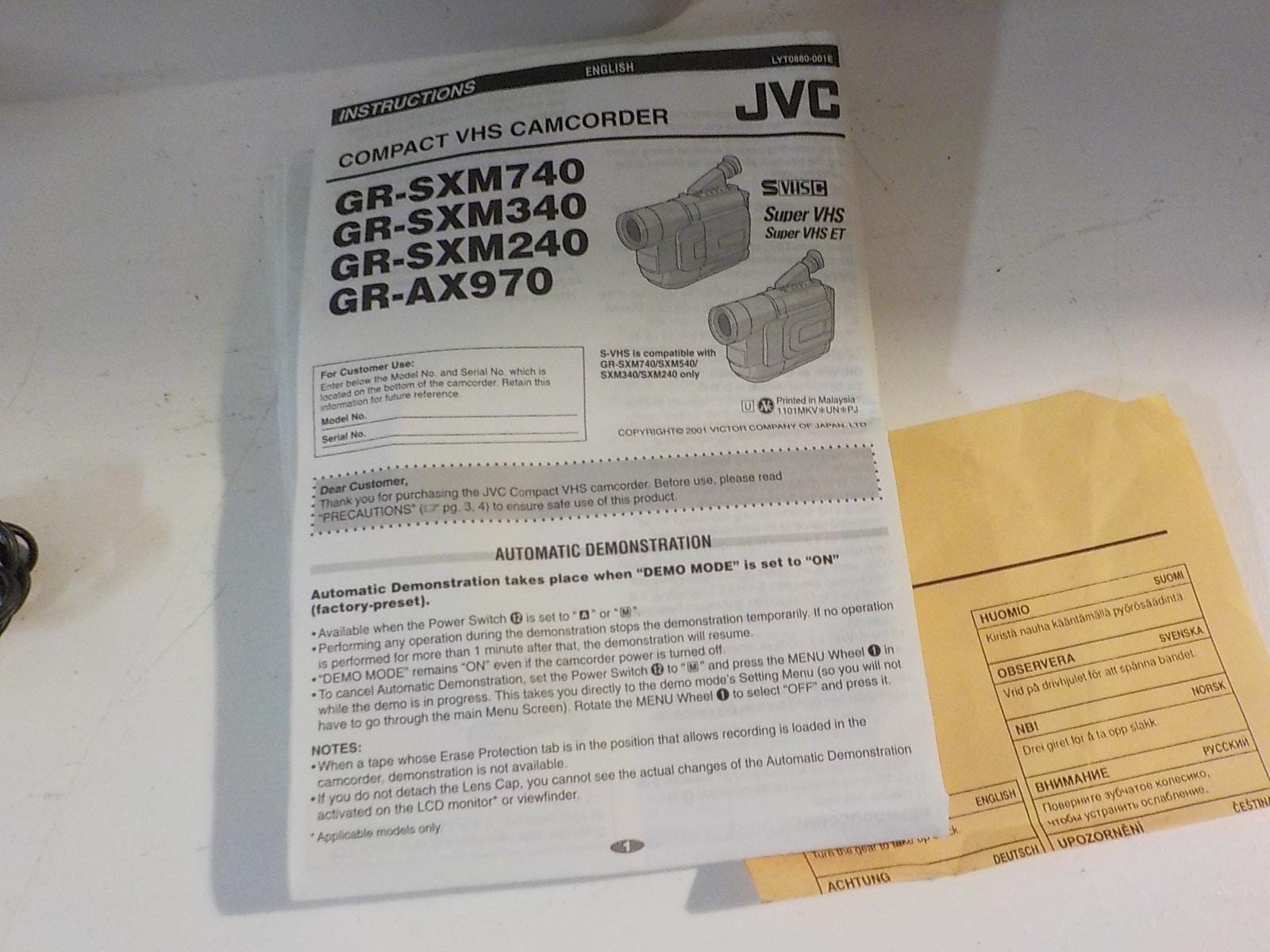 JVC GR-SXM240U Super Compact VHS-C Video Camcorder Video Transfer with case lot  2224