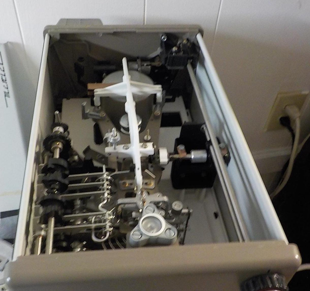 Vintage Mettler H30 High Precision Analytical Balance Scale — Made in Switzerland (Lot 2258)