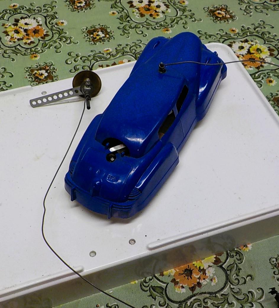 1950s Blue Sedan Tin Wind Up Toy Car -it does Winds Up item 1078