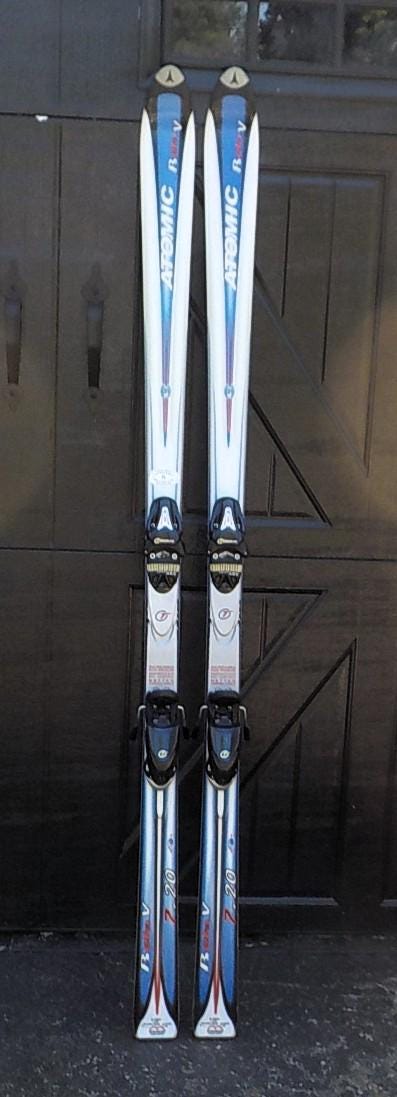 Atomic Beta V 7.20 180cm Downhill Skis with Tyrolia Bindings | Lot 2426