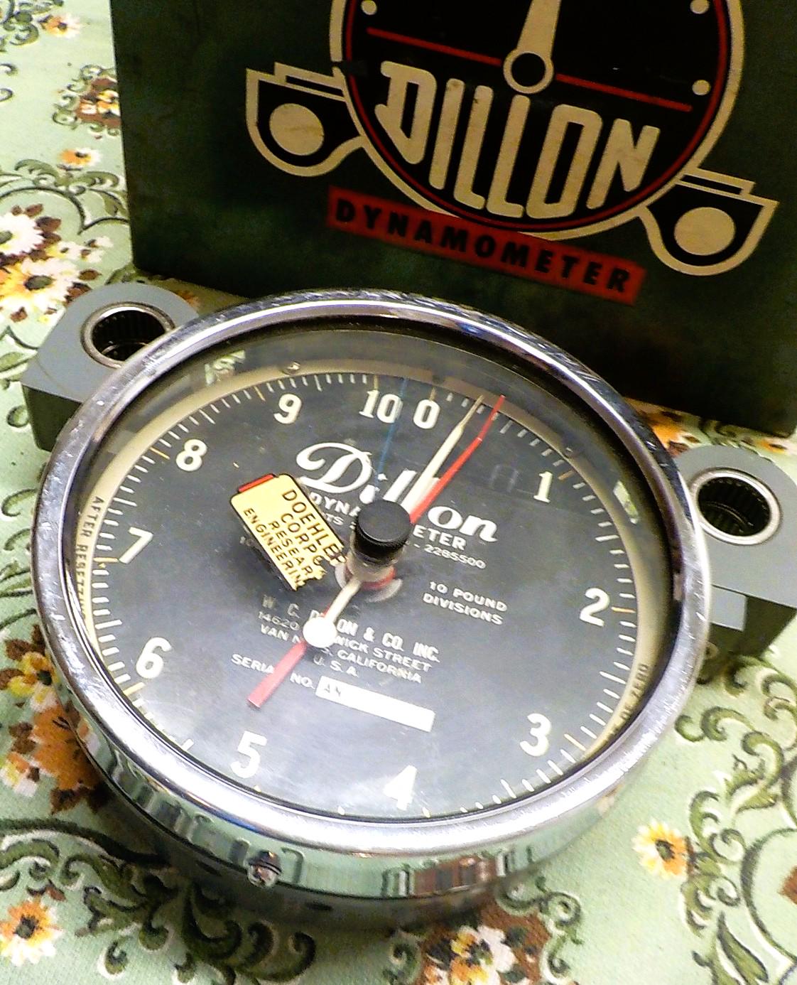Dillon Mechanical Shackle Dynamometer – 1000 lb Capacity, 10 lb Divisions, with Metal Case – Item 1007