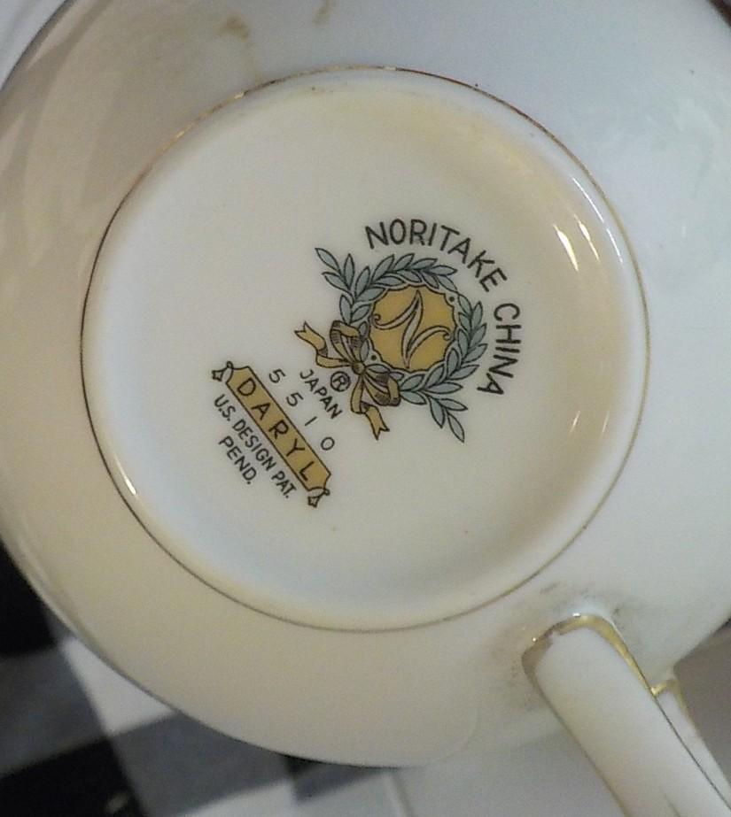 Noritake Daryl #5510 Tea & Coffee Cups and Saucers — Set of 2 (Lot 2253)