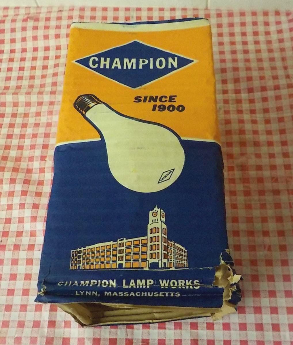 Vintage Champion Flood Lamp 1000W — New Old Stock in Original Package