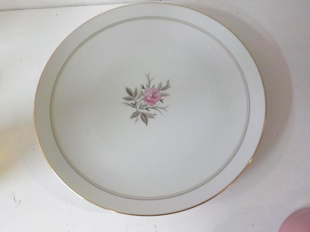 Noritake Daryl Dinner Plate — Pattern 5510, Rose Center, Gold & Gray Rings, 10 Inches, Lot 2229
