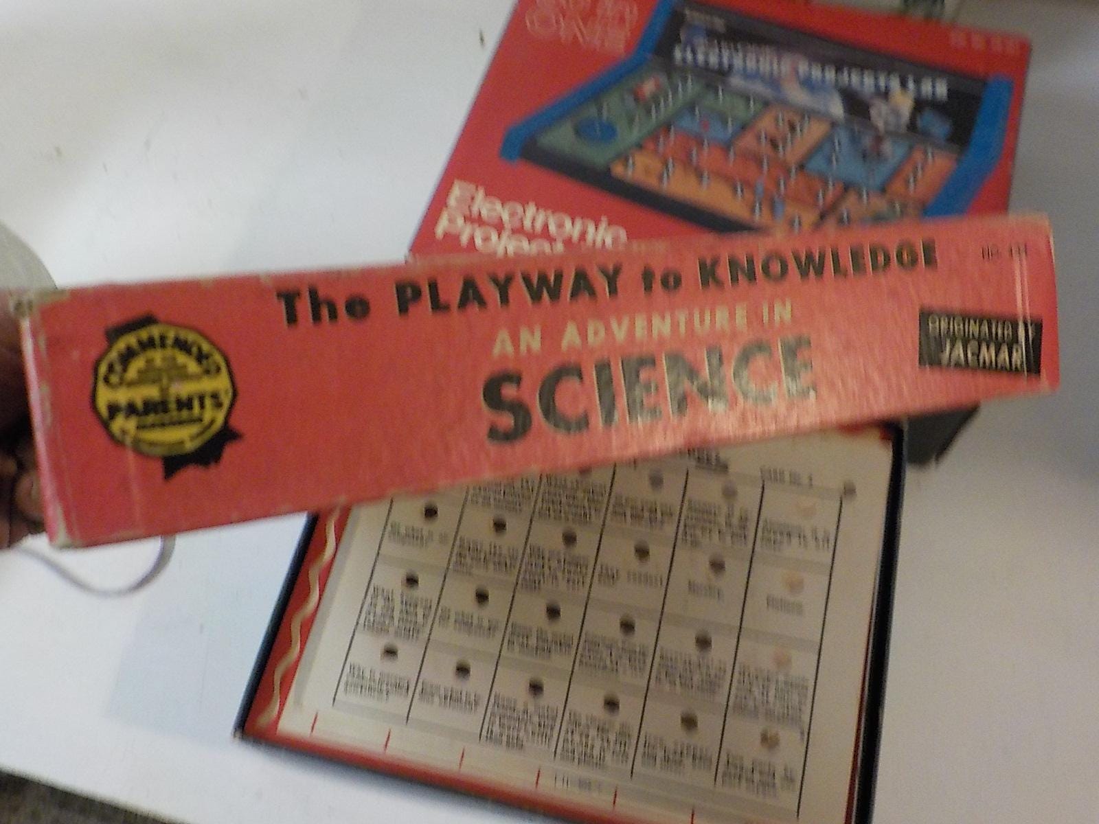 Science Fair 30-in-One Electronic Project Lab + Vintage Kids Activity Lot | Lot 2432