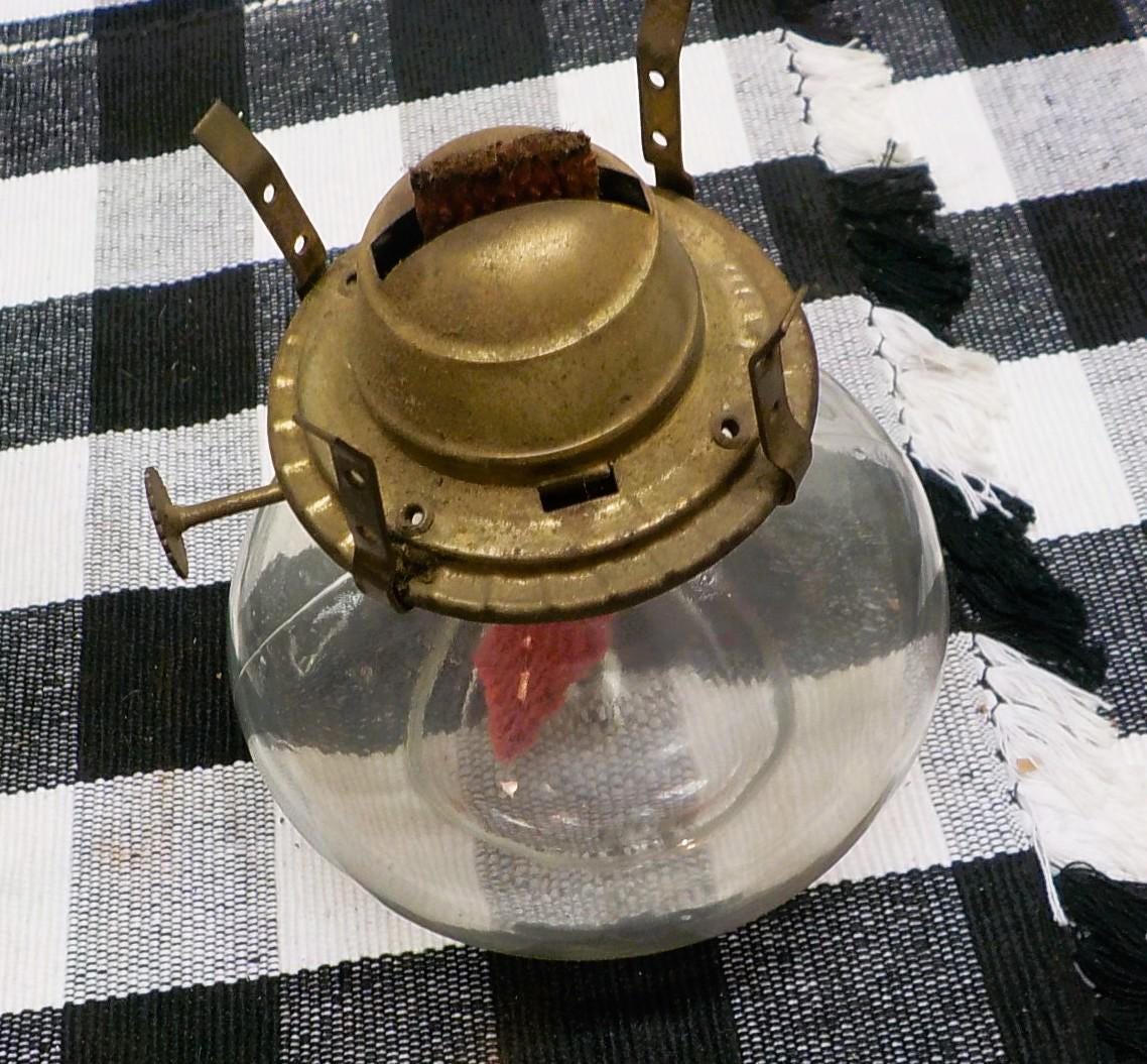 Vintage Oil Lamp 13" - Warda Xico Burner with Glass Chimney
