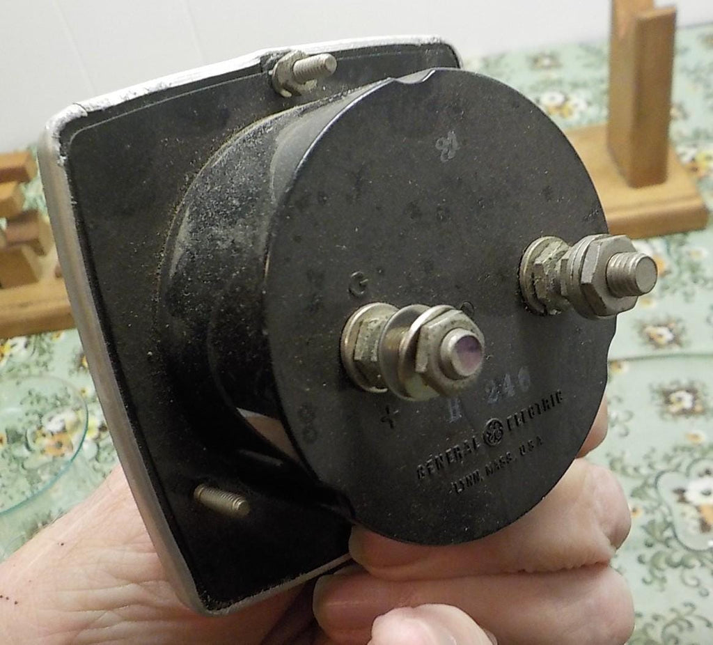 Vintage A-C Amperes Panel Gauge – Type B246, 40-91 Range – Industrial Electrical Instrument