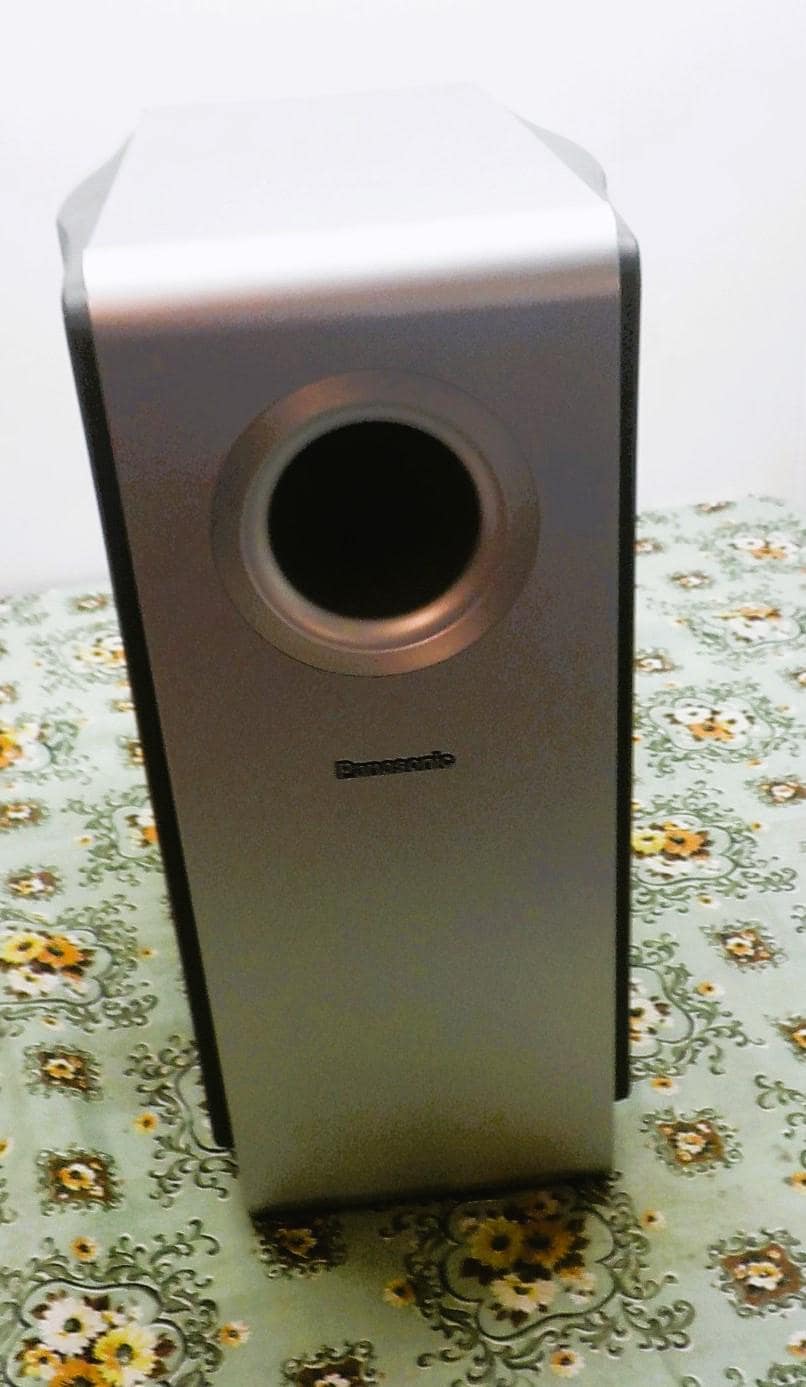 Panasonic Home Theatre Subwoofer SB-W940 Silver