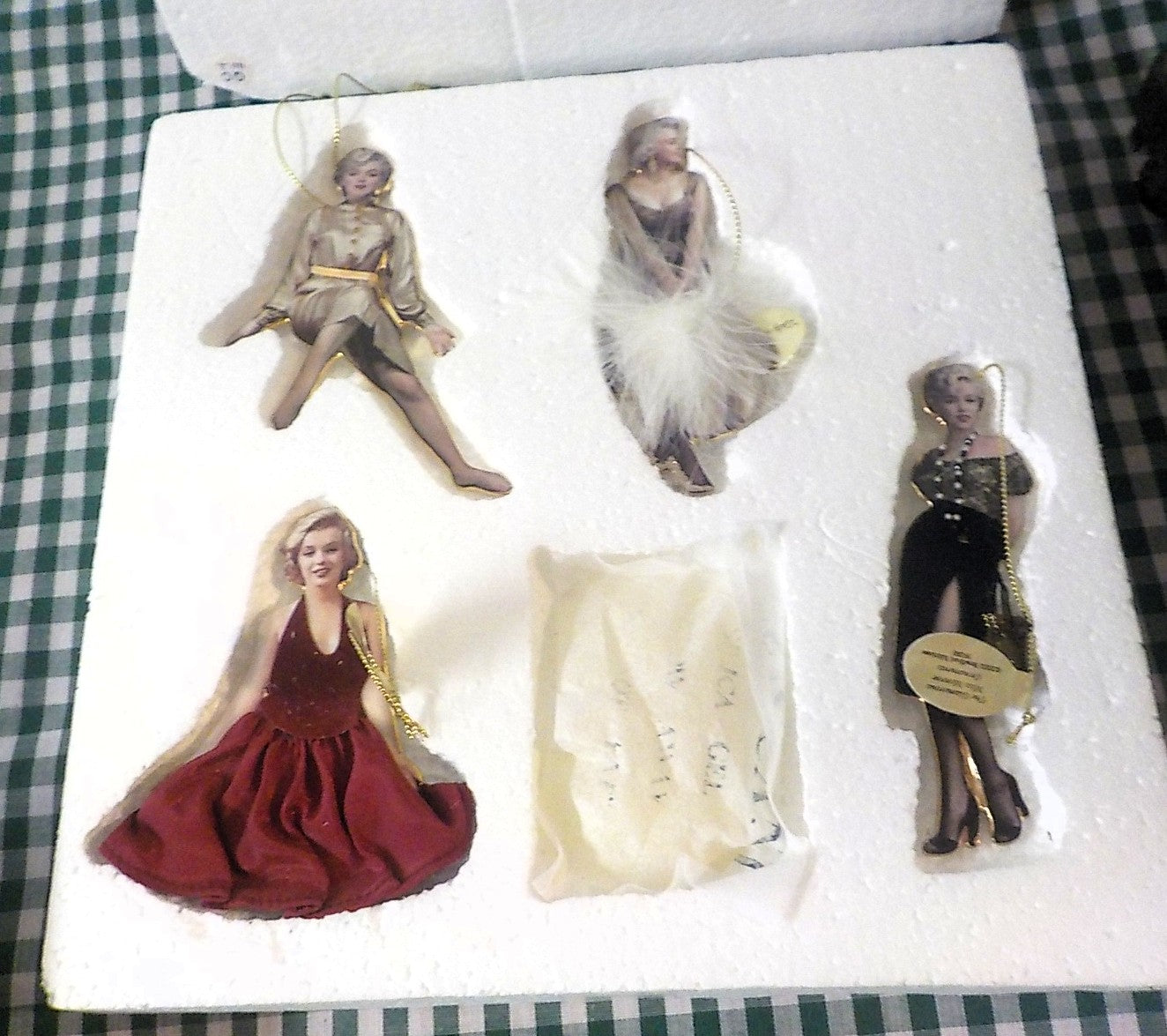 The Glamorous Miss Monroe – 2002 Bradford Exchange Christmas Ornament