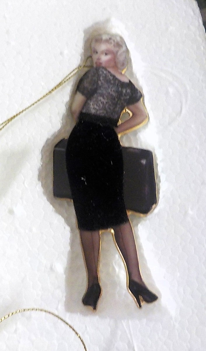 The Glamorous Miss Monroe – 2002 Bradford Exchange Christmas Ornament 2532