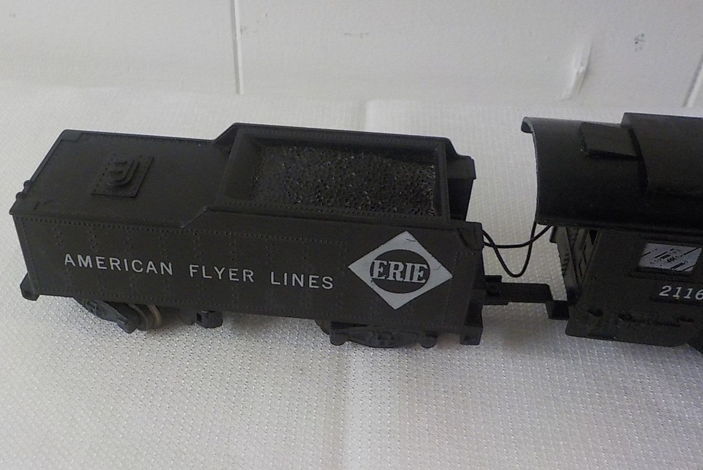 American Flyer Erie Engine & Tender No. 21165 – Vintage S-Gauge Train not tested