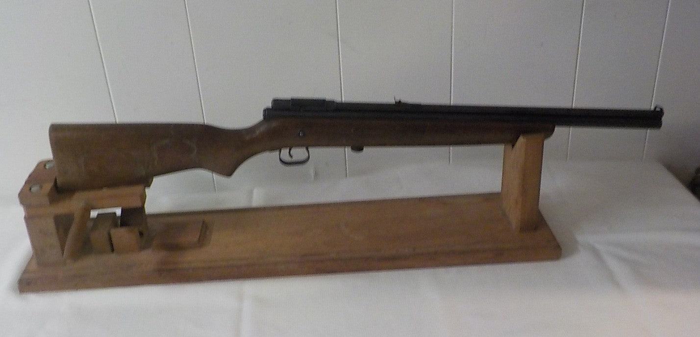 Vintage Crosman #140 .22 Cal Air Pellet Rifle "PARTS OR REPAIR"