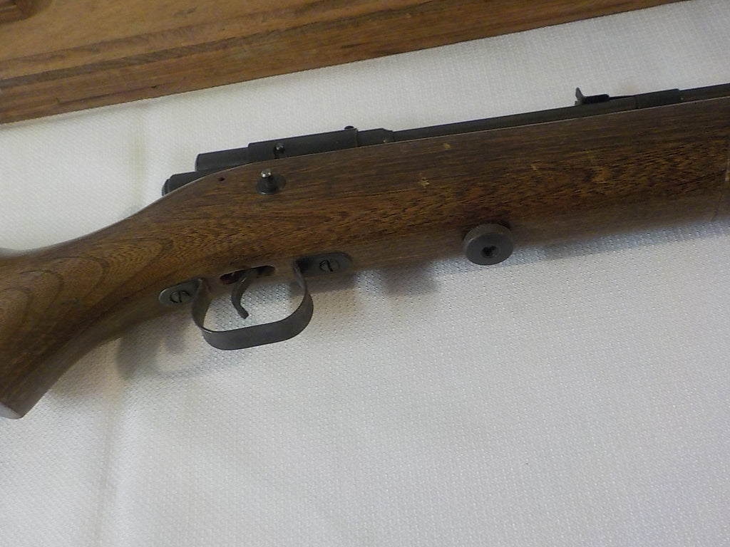 Vintage Crosman #140 .22 Cal Air Pellet Rifle "PARTS OR REPAIR"