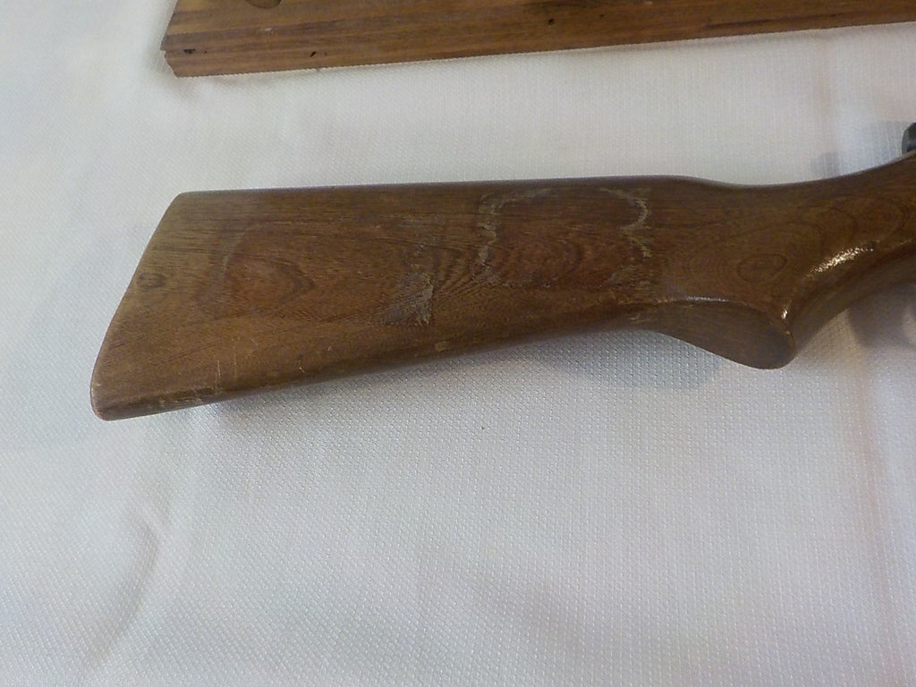 Vintage Crosman #140 .22 Cal Air Pellet Rifle "PARTS OR REPAIR"
