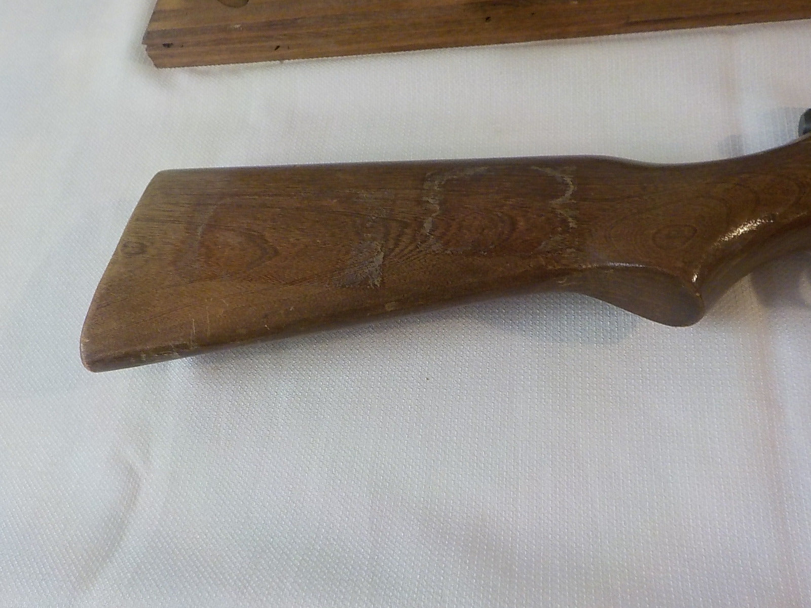 Vintage Crosman #140 .22 Cal Air Pellet Rifle "PARTS OR REPAIR"