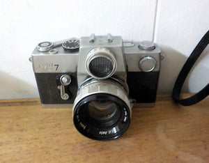Petri Flex 7 35mm Camera w/ Petri Auto 55mm F1.8 Lens