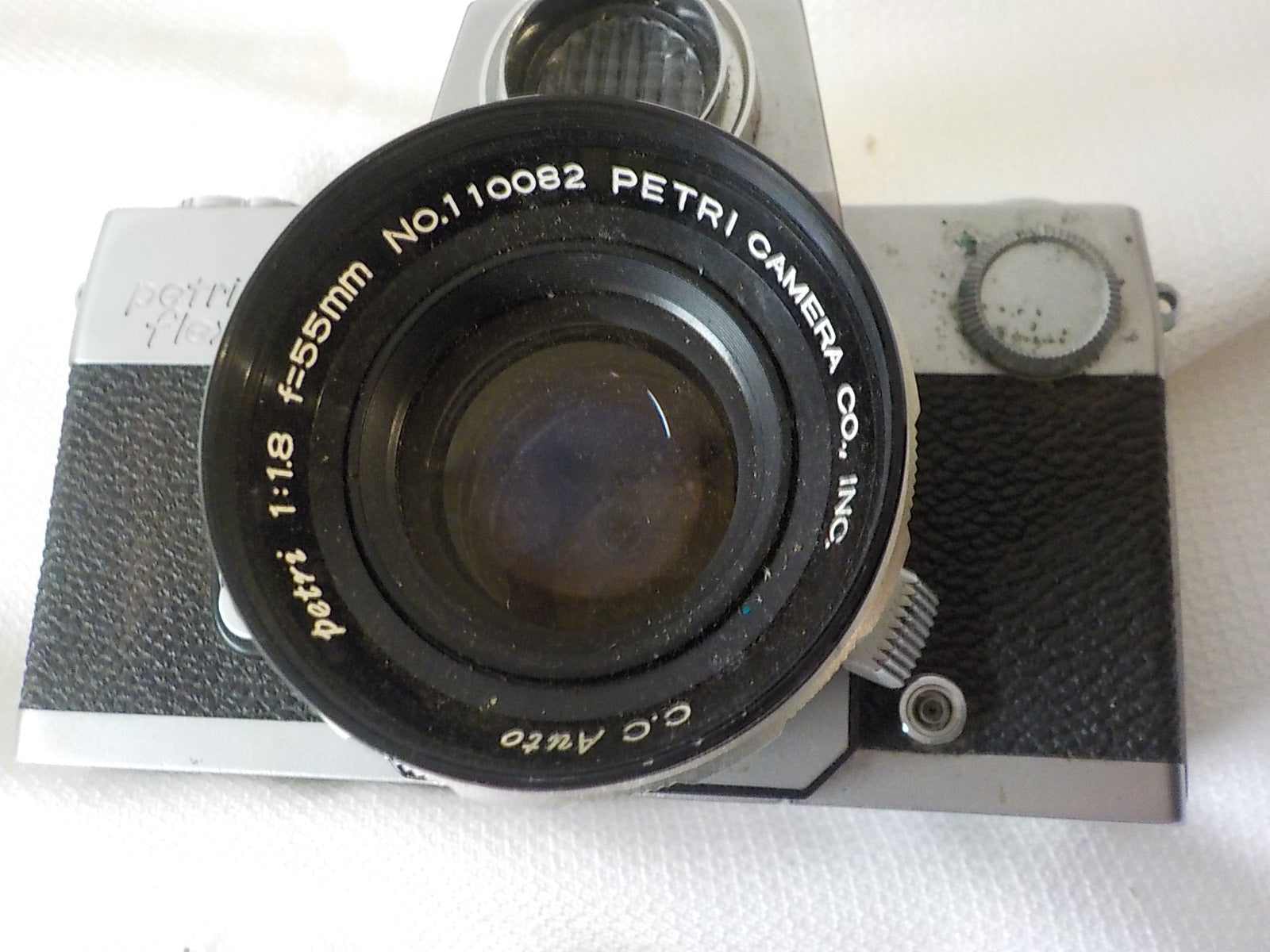 Petri Flex 7 35mm Camera w/ Petri Auto 55mm F1.8 Lens