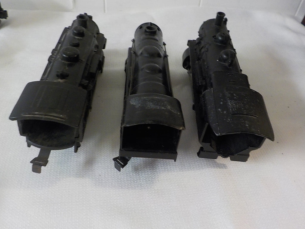 Vintage 0 Gauge Train Engines with Tenders — Set of 3 Engines & 4 Tenders 2538