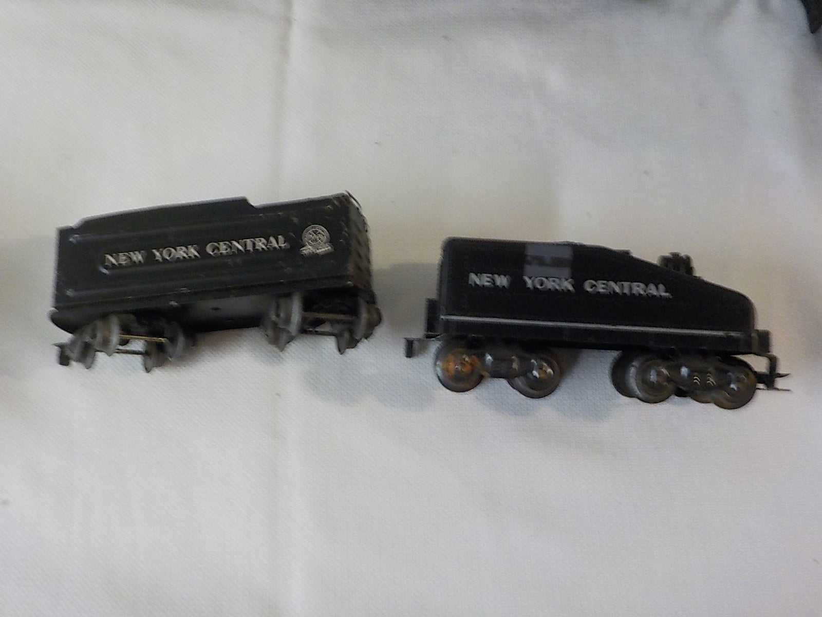 Vintage 0 Gauge Train Engines with Tenders — Set of 3 Engines & 4 Tenders 2538