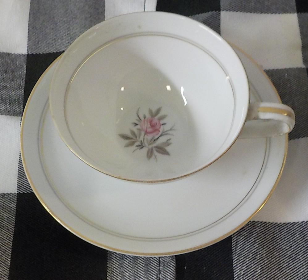 Noritake Daryl #5510 Tea & Coffee Cups and Saucers — Set of 2 (Lot 2253)