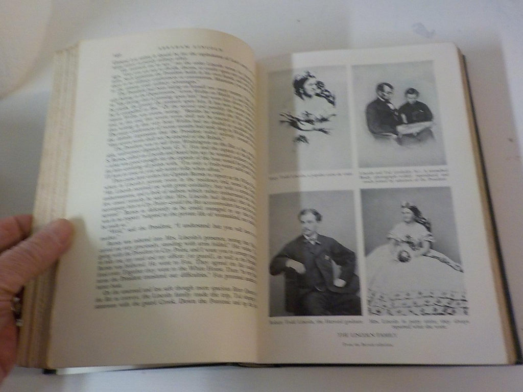 Illinois Blue Book 1933–1934 — Signed by the Author, Lot B 141