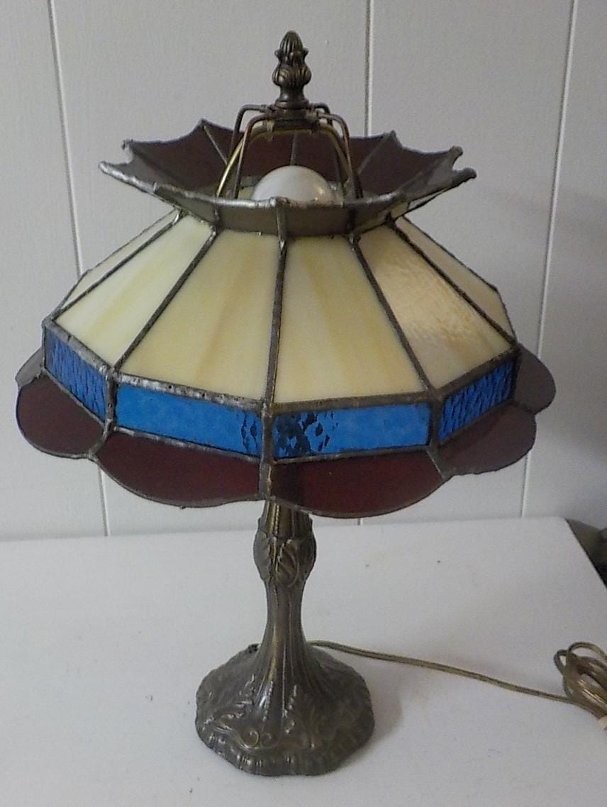 Antique Metal Table Lamp with a Leaded Shade 17 inches lot 2262