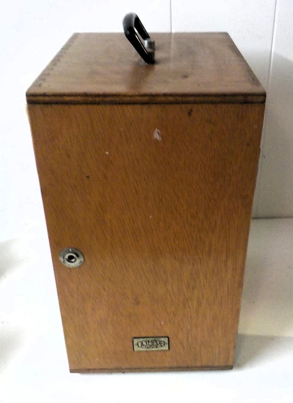 Vintage Olympus Tokyo Microscope with Light Source & Carrying Case | Made in Japan