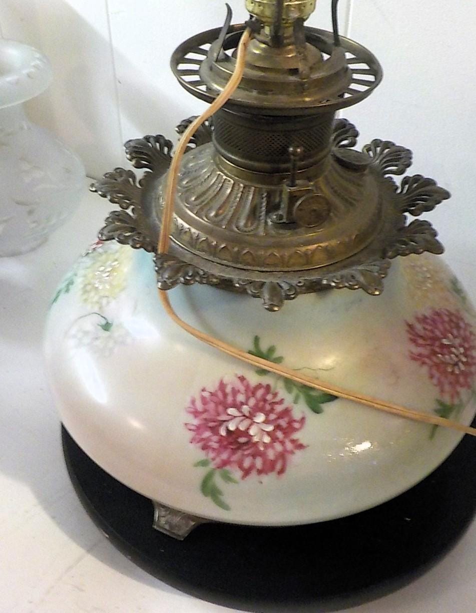 Antique Victorian Painted Glass Electrified Oil Lamp | No Shade | USA | Lot 2478