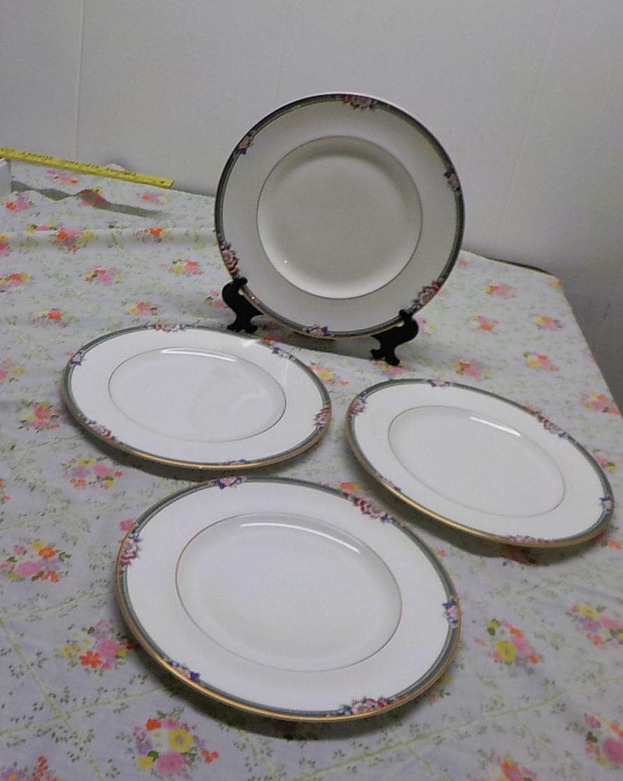 Royal Doulton Orchard Hill Dinner Plates H5233 - Set of 4