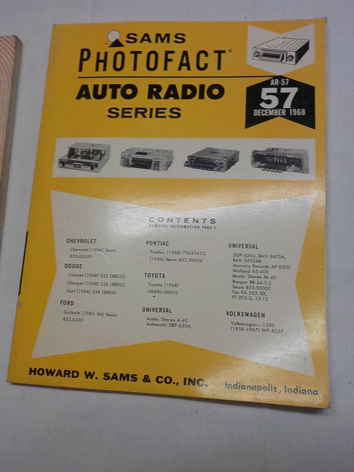 Sams Photofact Auto Radio Series Service Repair and Band Radio Manual b 104